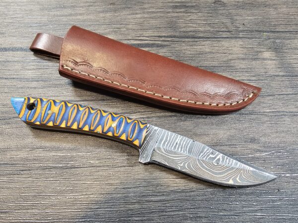 Handmade 8" Damascus Steel Skinning Knife - Image 2