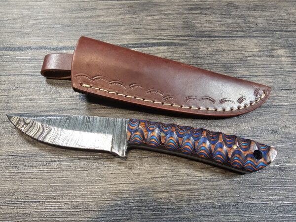 Handmade 8" Damascus Steel Skinning Knife - Image 2
