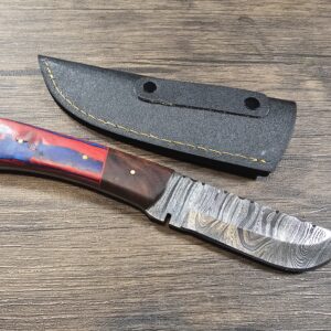 Handmade 8" Damascus Steel Skinning Knife