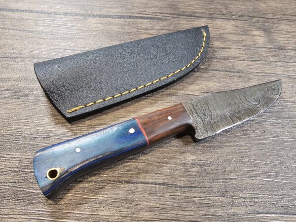 Handmade 8" Damascus Steel Skinning Knife - Image 2