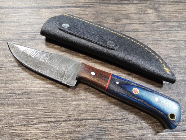 Handmade 8" Damascus Steel Skinning Knife - Image 2