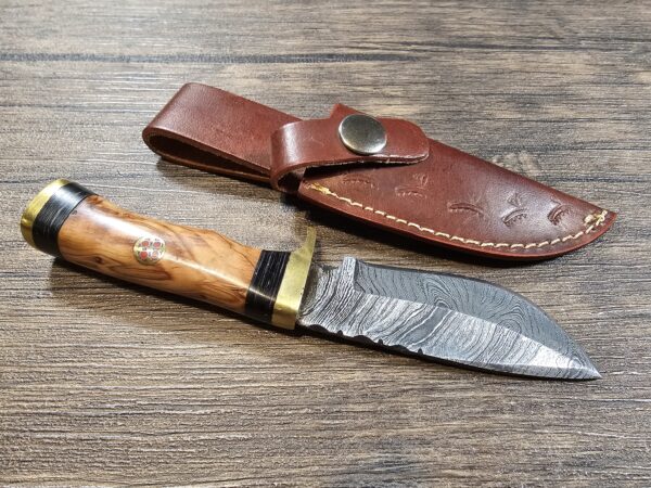 Handmade 6" Damascus Steel Knife - Image 2